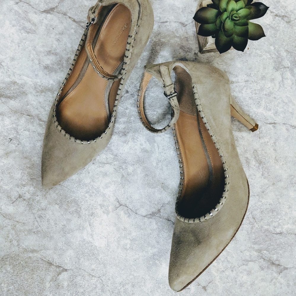 Sigerson Morrison taupe suede pointed kitten heels